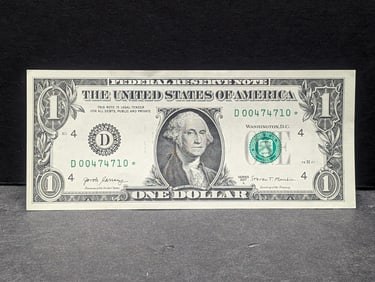 2017 A $1 FR STAR Note - Off Center Print Error - Lower S.N. D 00474710 * - Cleveland