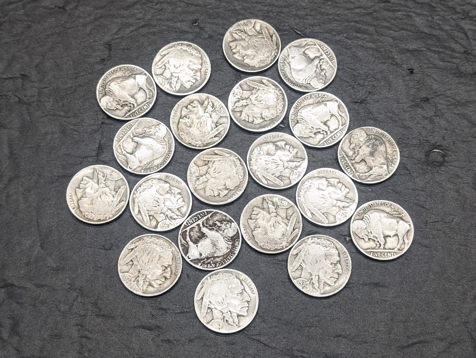 1920-1930 Buffalo Nickels - 20 Coins: 1920-1930 Buffalo Nickels - 20 Coins