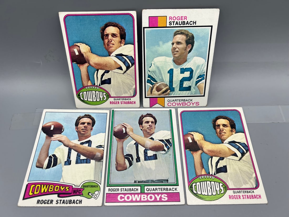 Lot of (5) 1970's Topps Roger Staubach Football Cards - Varying Conditions: Lot of (5) 1970's Topps Roger Staubach Football Cards - Varying Conditions