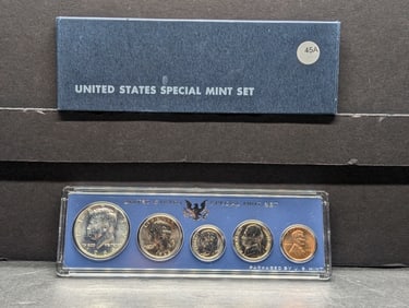 1966 Special Mint Set in US Mint pack. GEM. Nice box.