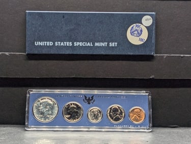 1967 Special Mint Set in US Mint pack. GEM. Nice box.