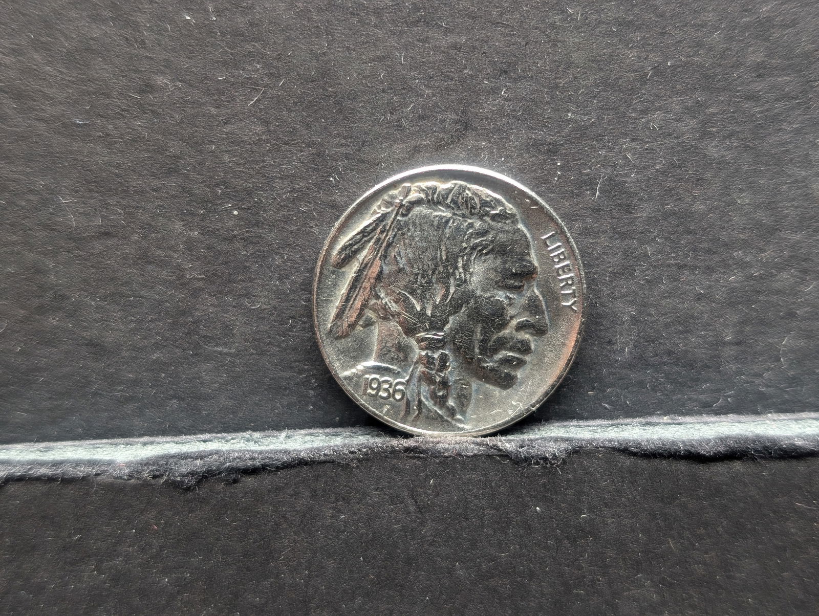 1936 Buffalo Nickel Full Bold Horn, Split Tail and Date (1 of 2)