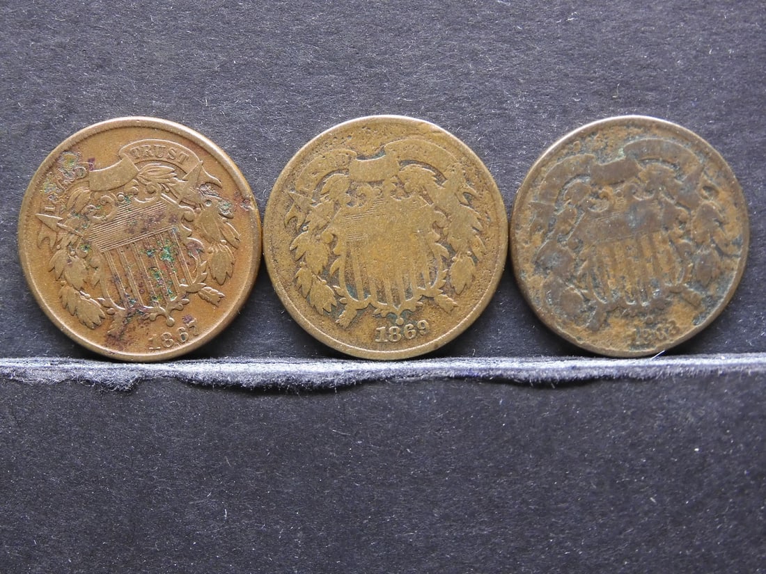 1867 1868 1869 United States 2-Cent Pieces.  Vintage Type Coins. (1 of 2)