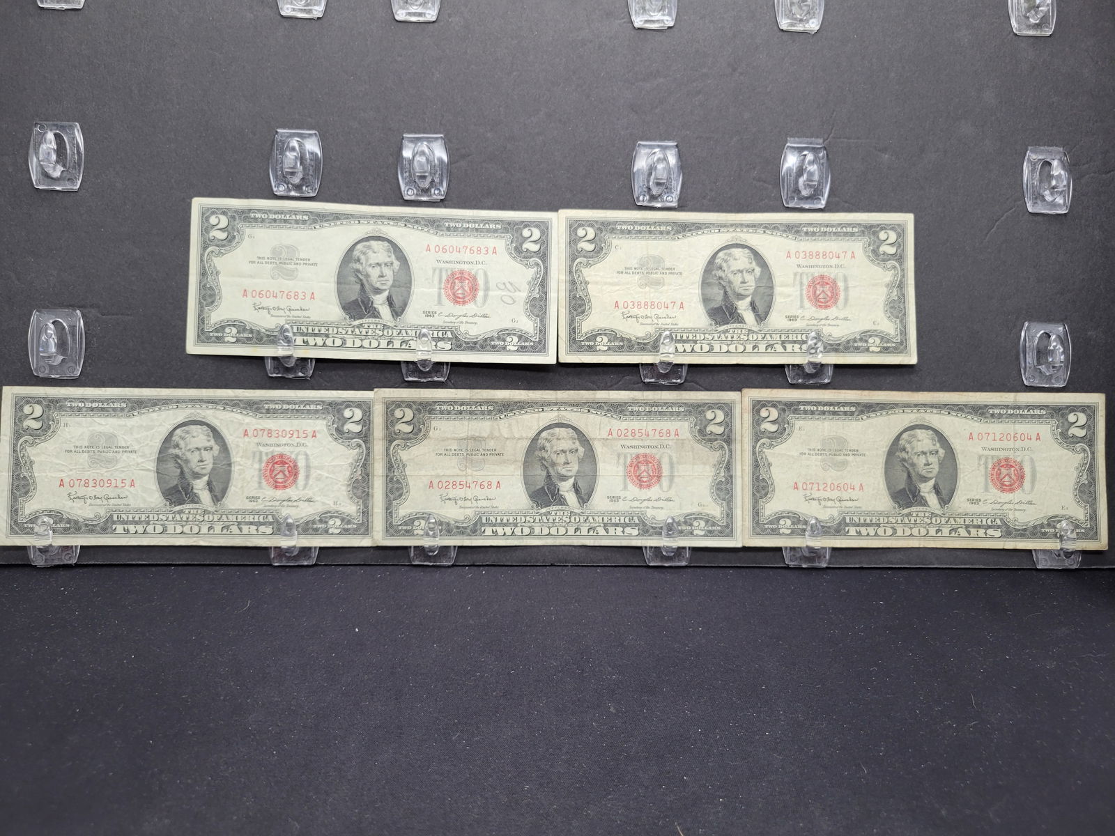 $2 US Bill Circulated Jefferson Red Seal Series 1963  5 Rare Bills (1 of 4)