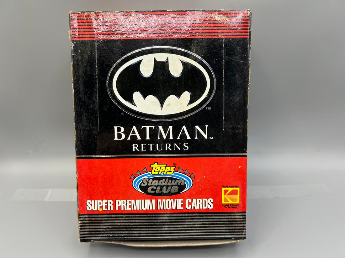 1992 Topps Stadium Club Batman Returns Complete Wax Box (1 of 2)
