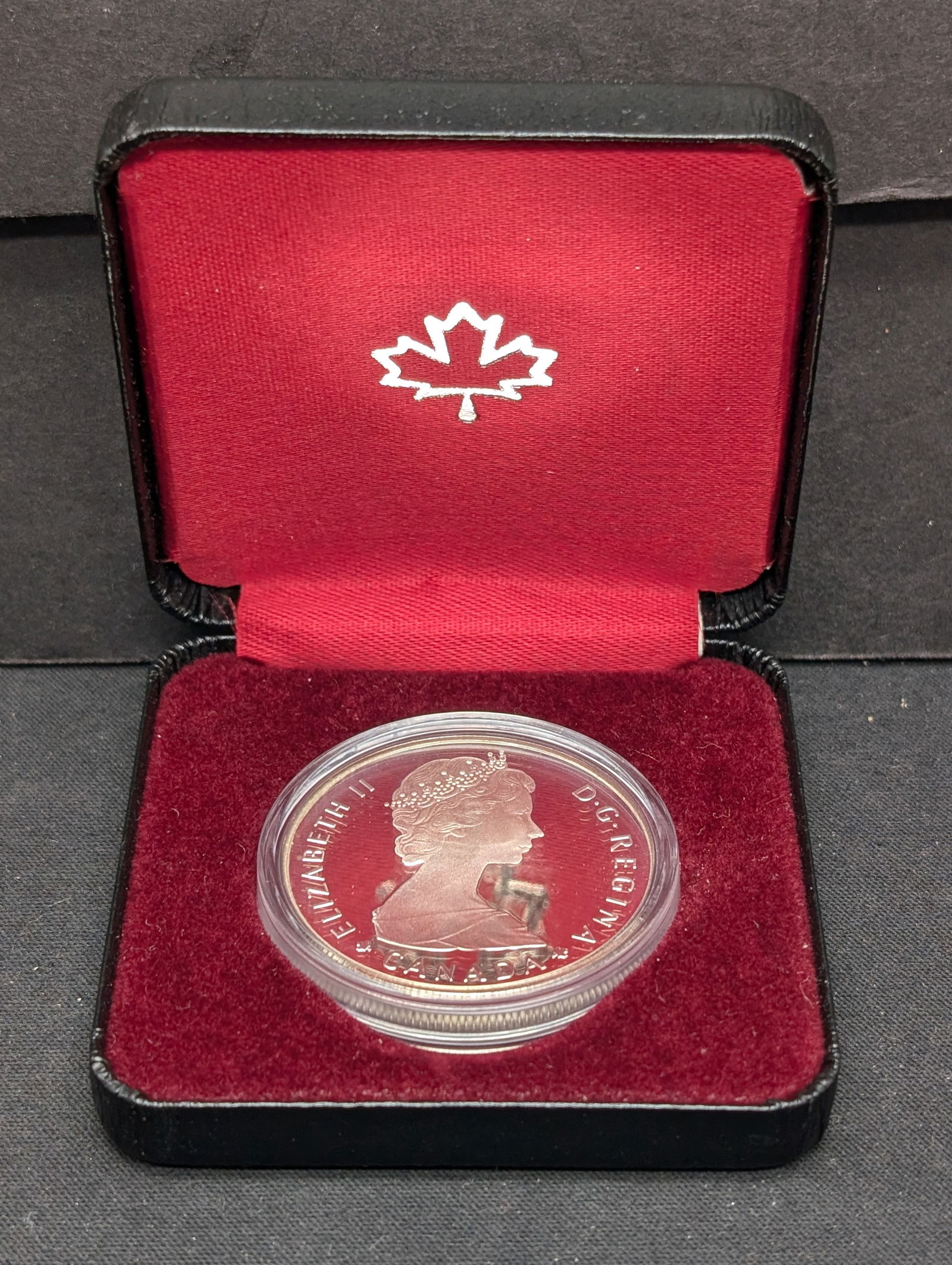 1985 Canada Silver $1. National Parks Issue.  50% silver. GEM BU in original box. (1 of 3)