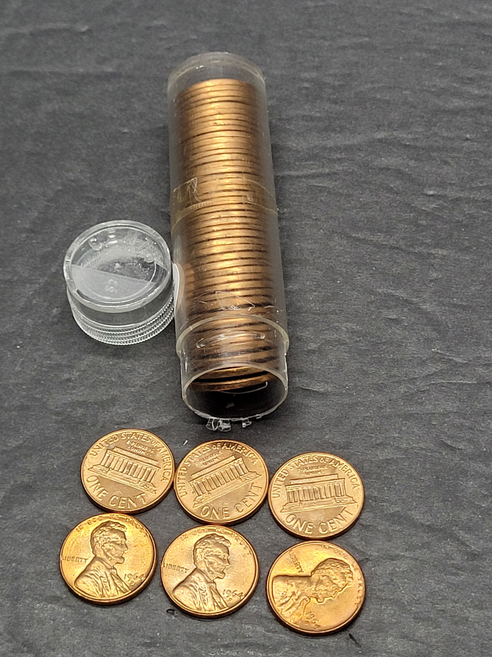 Tube 50 CH BU RED 1968 Lincoln Memorial Cents (1 of 2)