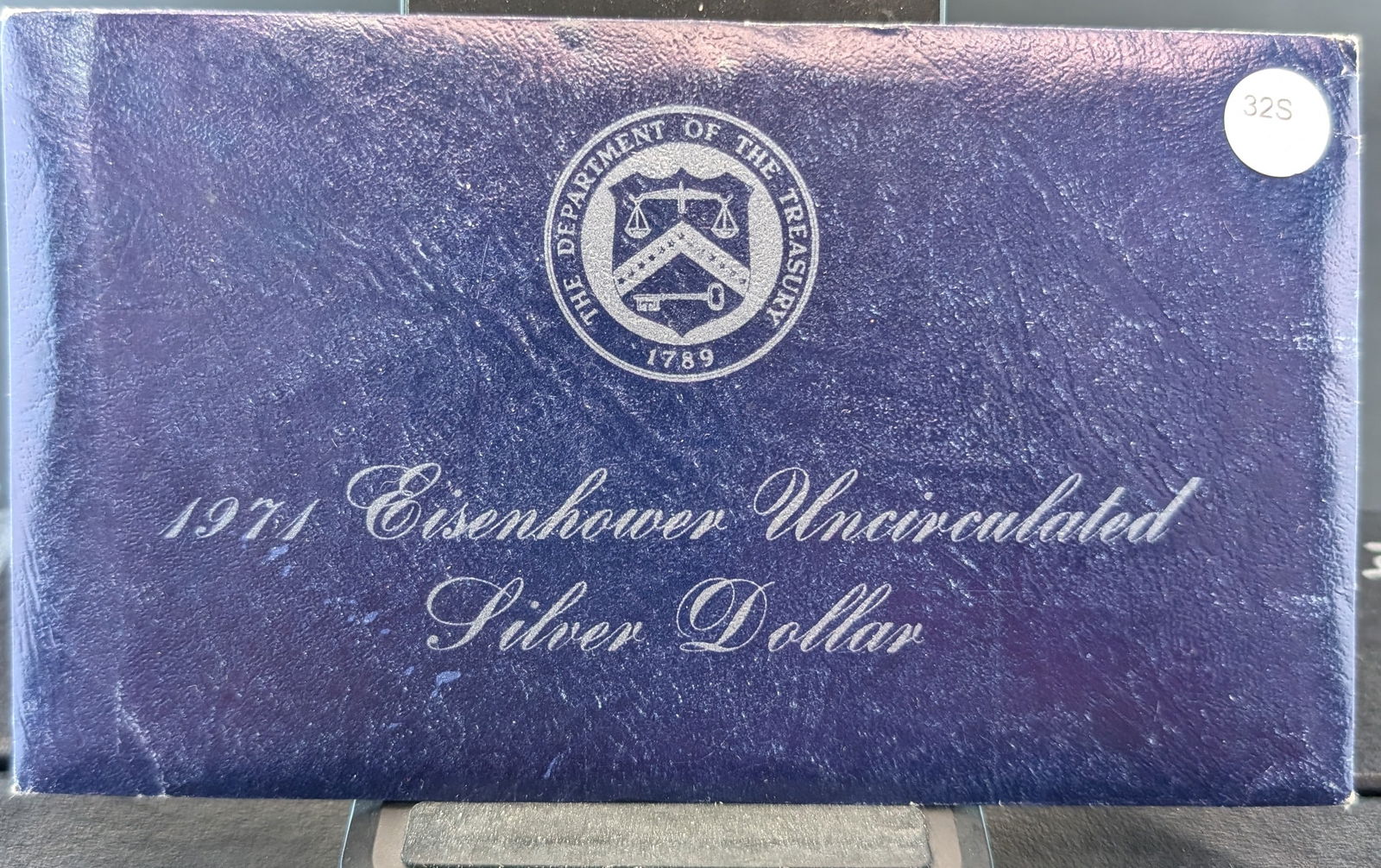 1971-S Eisenhower Uncirculated Silver Dollar In Blue Envelope (1 of 6)