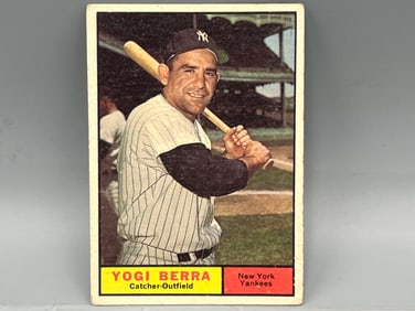 1961 Topps Yogi Berra #425