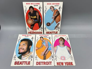 Lot of (5) 1969-70 Topps Basketball Cards - Varying Conditions