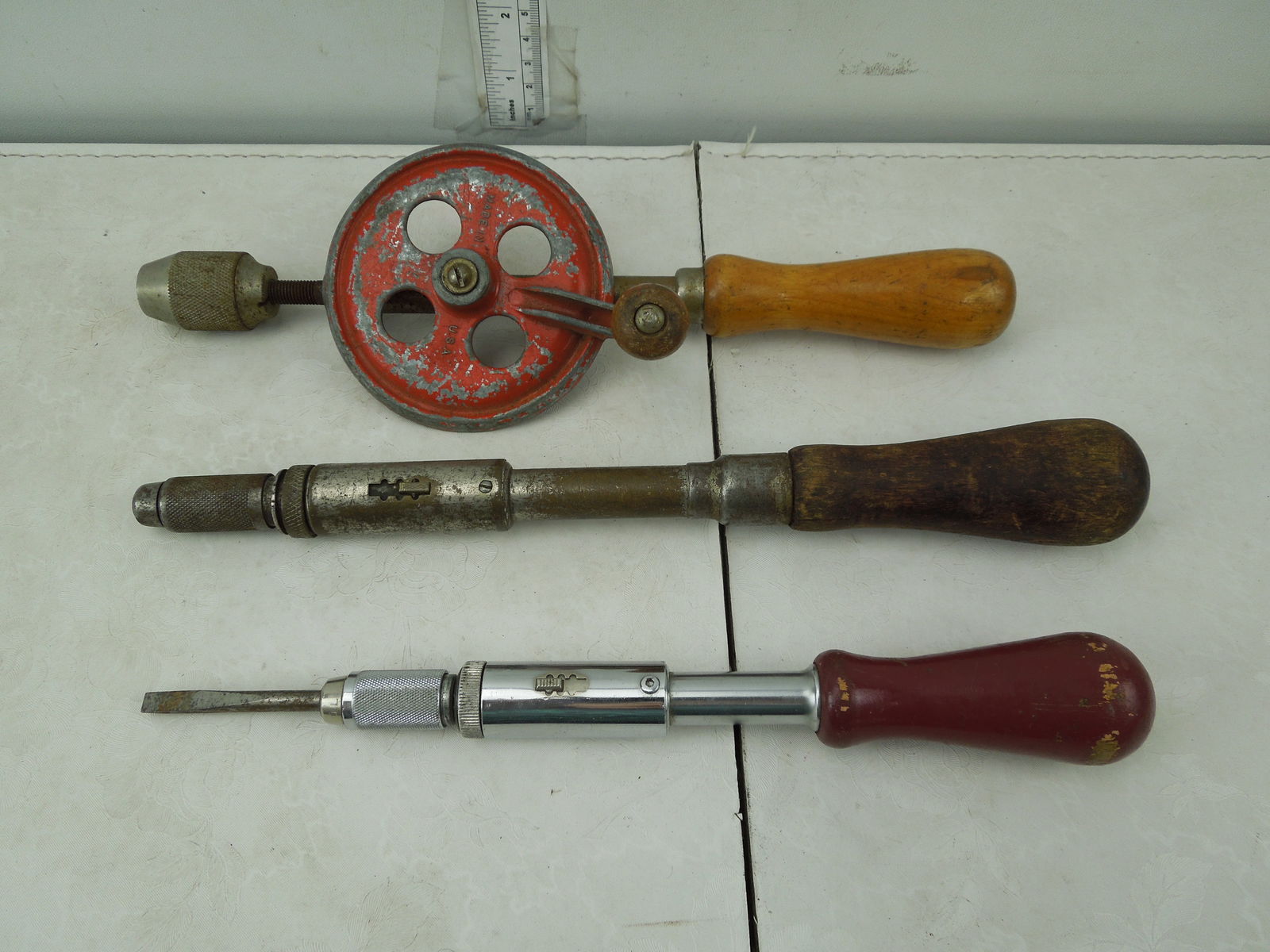 Hand Drill, Stanley Ratcheting Screwdriver, & Yankee Ratcheting Screwdriver (1 of 6)