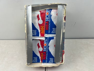 1989 Hoops Low Series Basketball Complete Wax Box