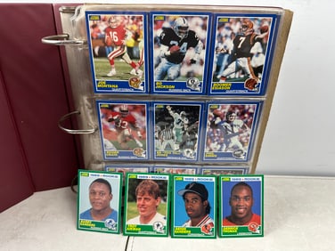 1989 Score Football Complete Set in Binder - Rookies of Barry Sanders, Troy Aikman, Deion Sanders,