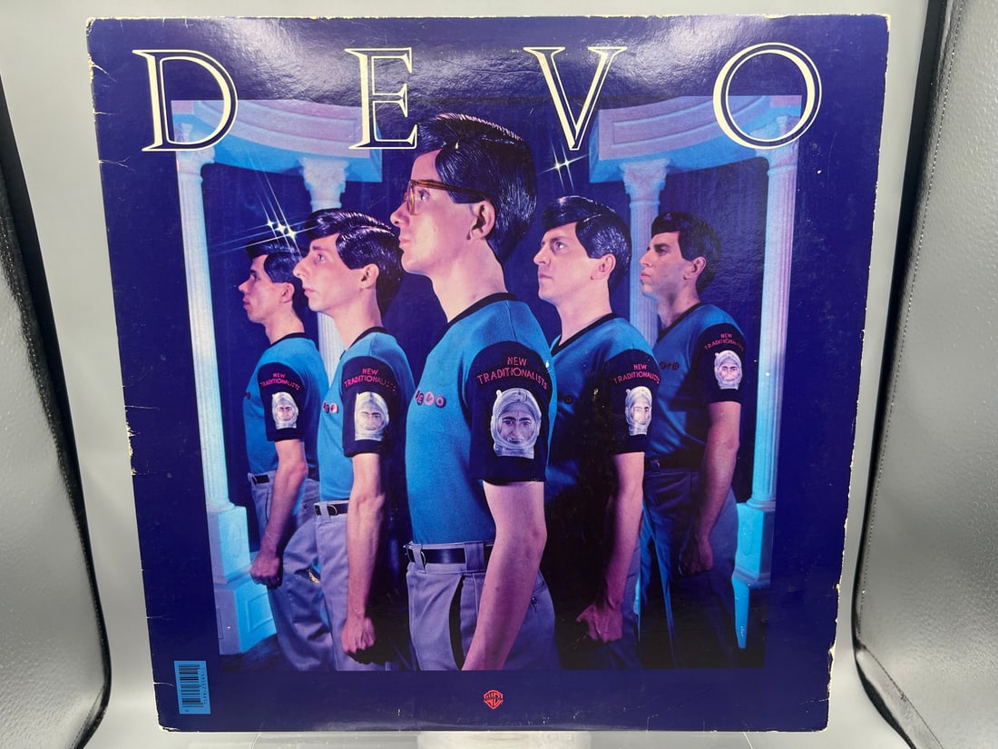Devo: New Traditionalists (1981), includes bonus 45rpm record - Working in the Coal Mine: Devo: New Traditionalists (1981), includes bonus 45rpm record - Working in the Coal Mine
