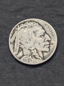 **SCARCE DATE - VG/FINE** 1915-D Buffalo Nickel