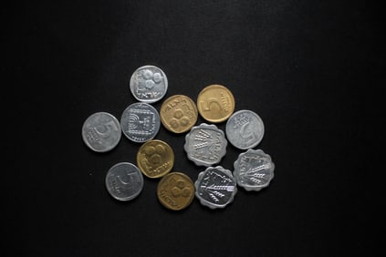 12 Israeli Coins 10 Pruta 1 & 5 Agora Copper (AU-UNC)