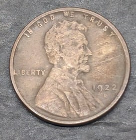 1922-D Key Date Lincoln Head Wheat Cent. Weak D.