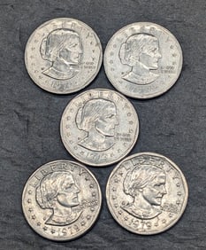 (5) 1979-D & P Susan B. Anthony Dollars