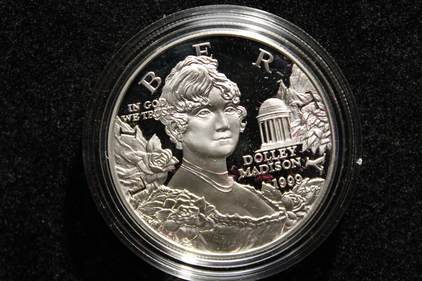 1999-P U.S. Proof Dollar Coin (Dolly Madison) in OGP with COA (1 of 3)