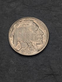 *BRILLIANT UNC - NICE TYPE COIN - 1st Year of Issue* 1913-D Type 1 Buffalo Nickel