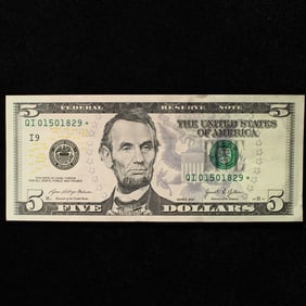 2021 $5 F.R. STAR REPLACEMENT NOTE  - QI 01501829 * Minneapolis