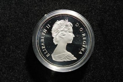 1982 Canada Dollar (BISON) OGP