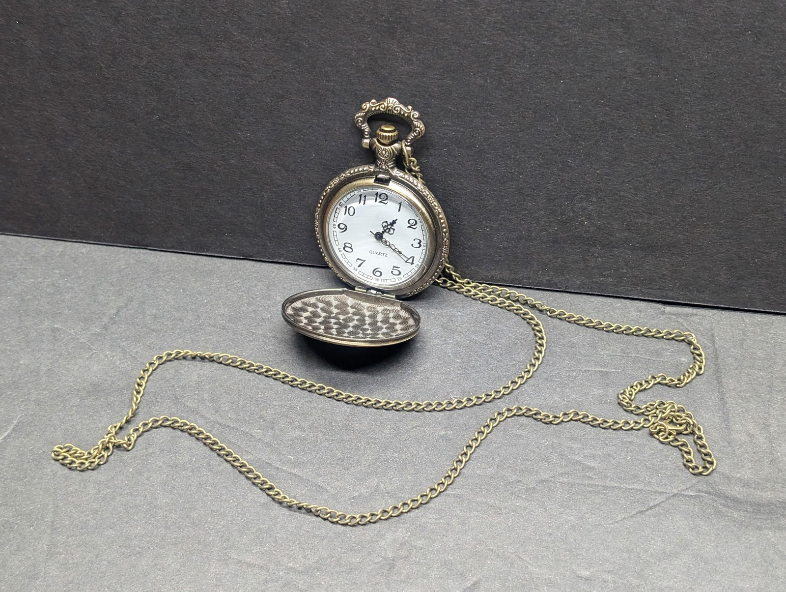 Morgan Silver Dollar Style Pocket Watch, Works Perfect, New (1 of 7)