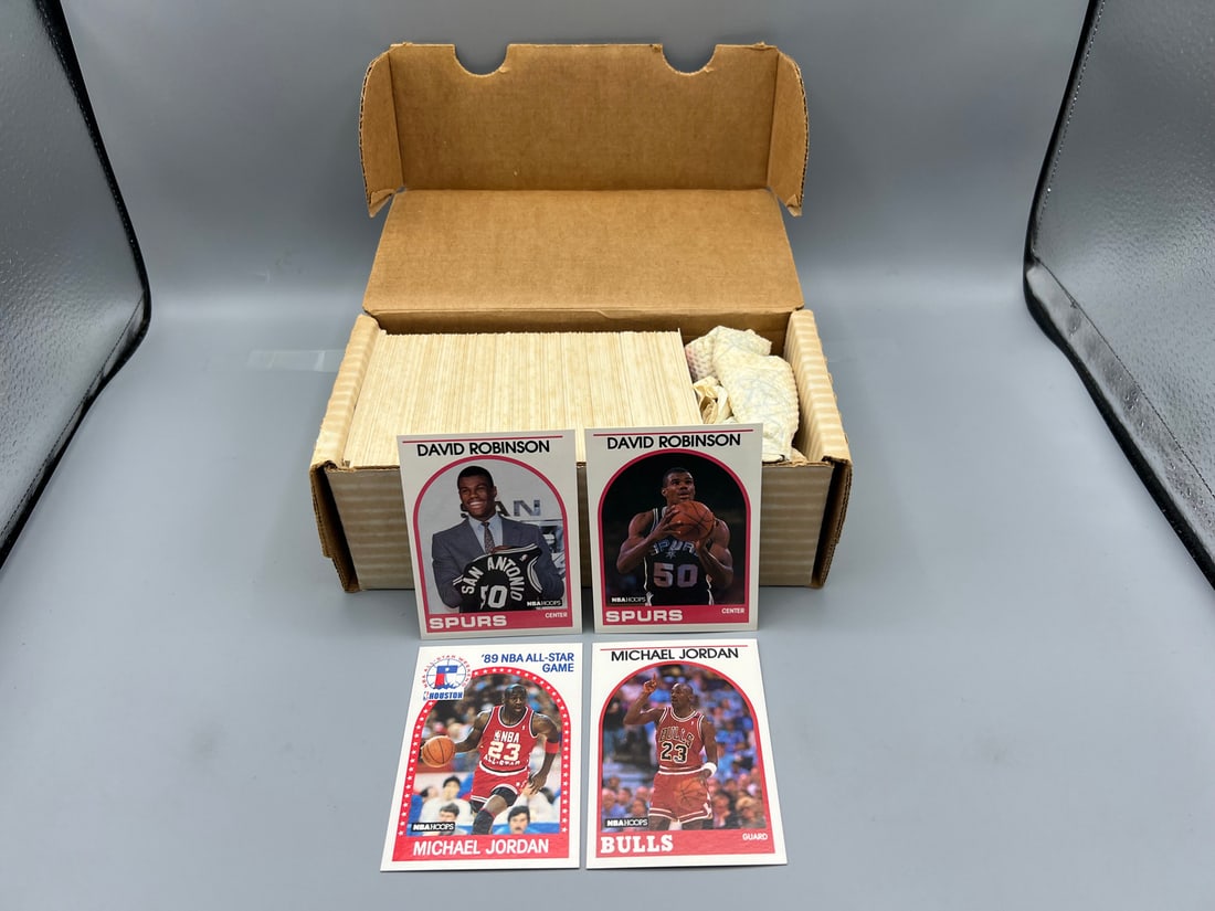 1989-90 Hoops Basketball Complete Set W/ David Robinson RCs (1 of 3)