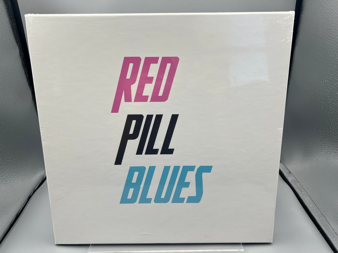 SEALED - Maroon 5: Red Pill Blues (2018), Limited Edition Box Set, 2 LPs, blue translucent vinyl: SEALED - Maroon 5: Red Pill Blues (2018), Limited Edition Box Set, 2 LPs, blue translucent vinyl