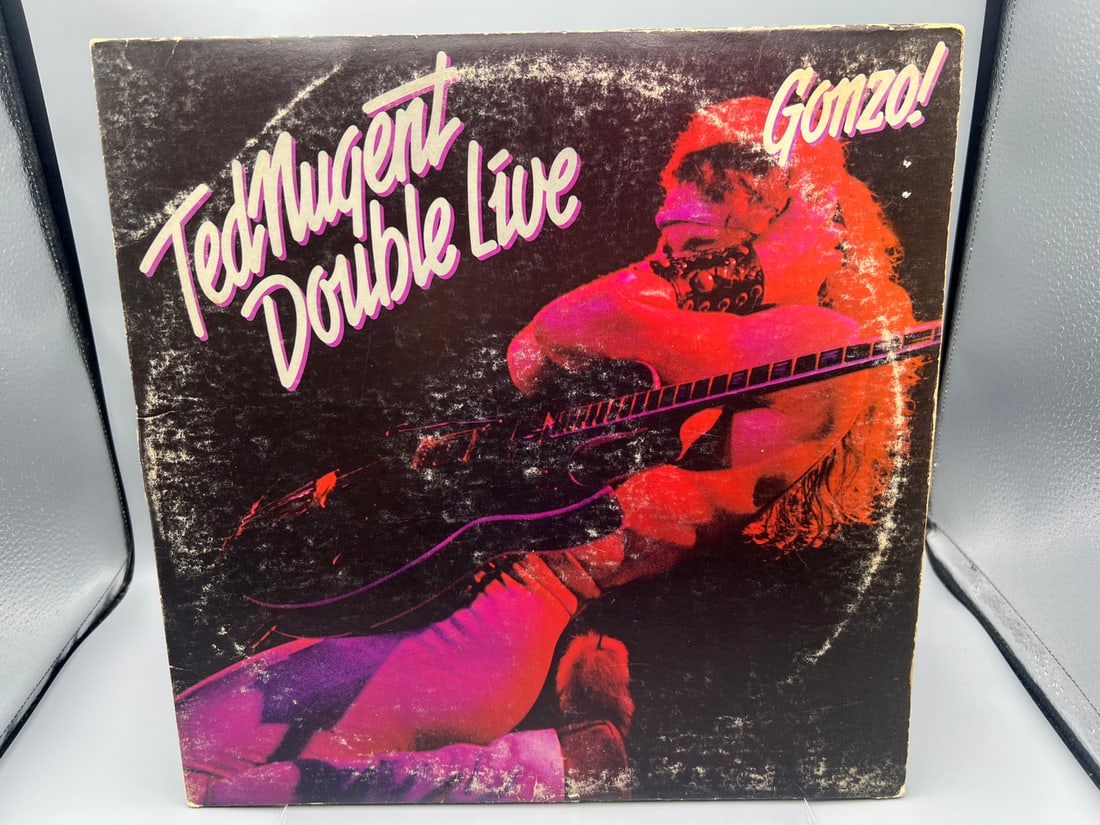 1978 Ted Nugent Double Live Gonzo Gatefold Vinyl Album - KE2 35069 (1 of 5)