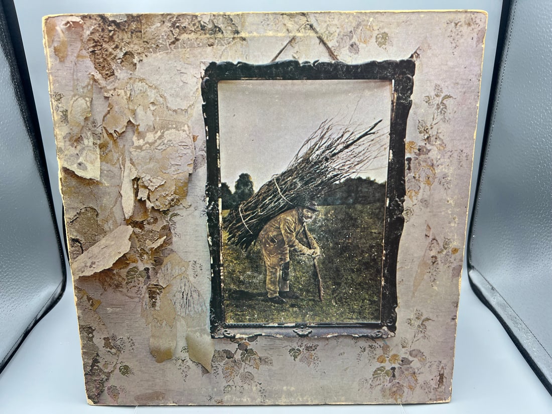 1971 Led Zeppelin Untitled Vinyl Album - SD 7208 - Seam Split (1 of 7)