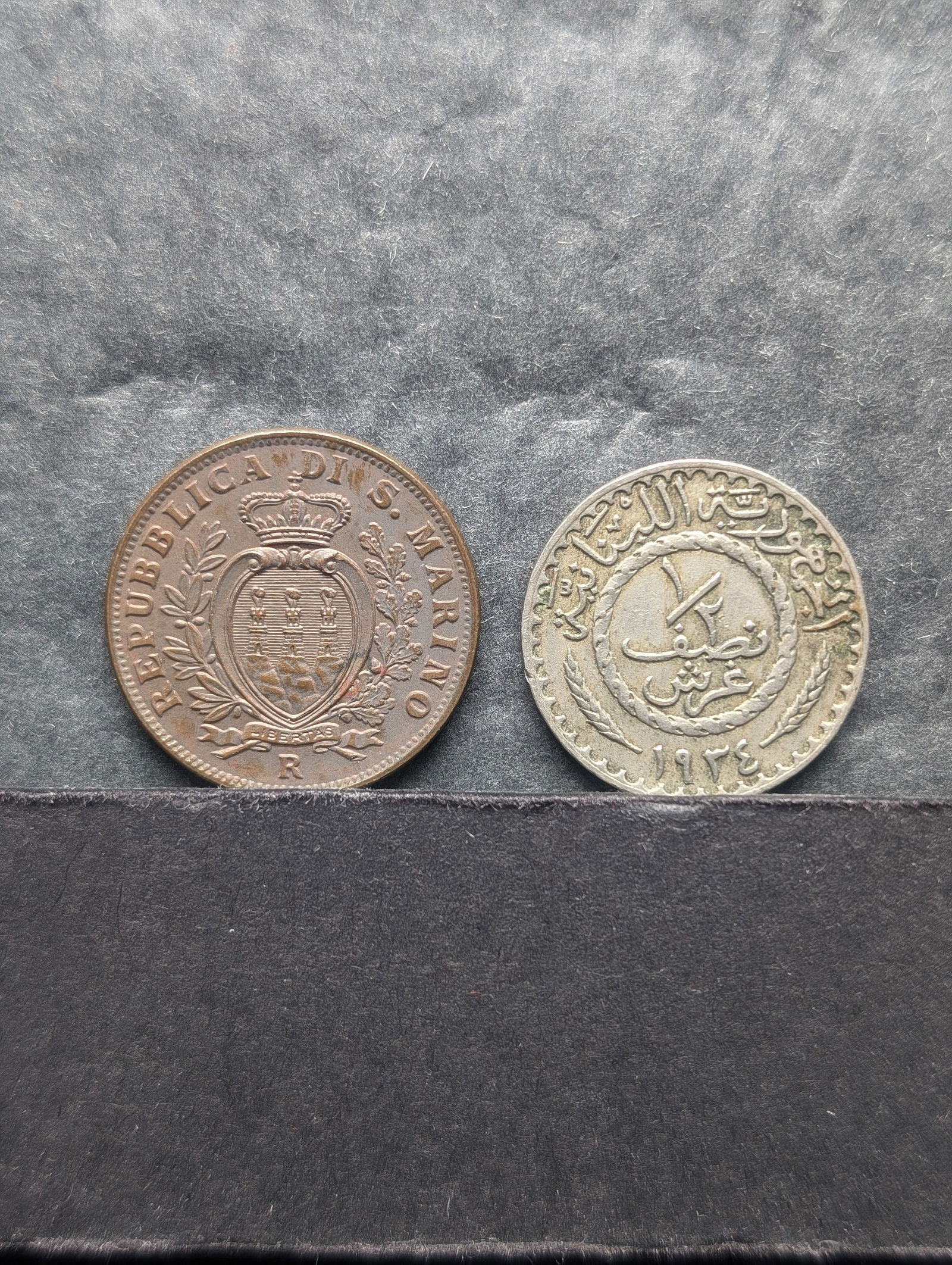 1938-R San Marino 10 Centesimi Coin & 1934 Lebanon 1/2 Piastre/Ghirsh Coin (1 of 5)