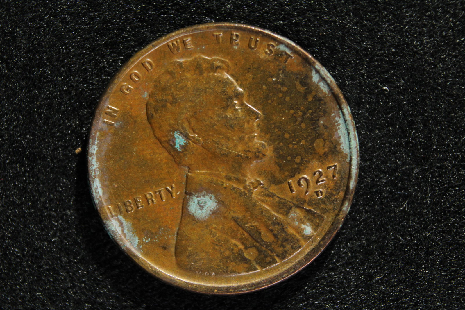 1927-D Nice Grade Lincoln Wheat Cent (1 of 2)