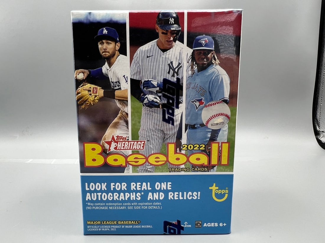 2022 Topps Heritage Baseball Sealed Blaster Box (1 of 3)