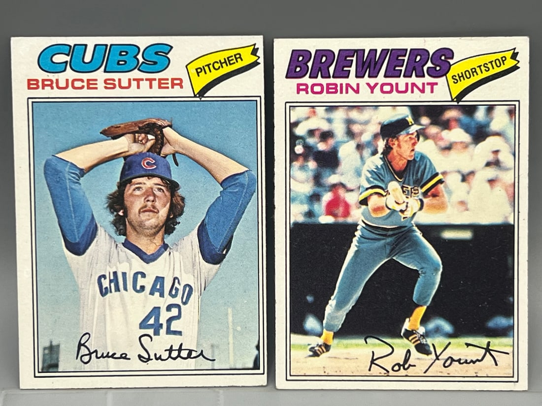 1977 Topps Bruce Sutter RC #144 & Robin Yount #635 (1 of 2)