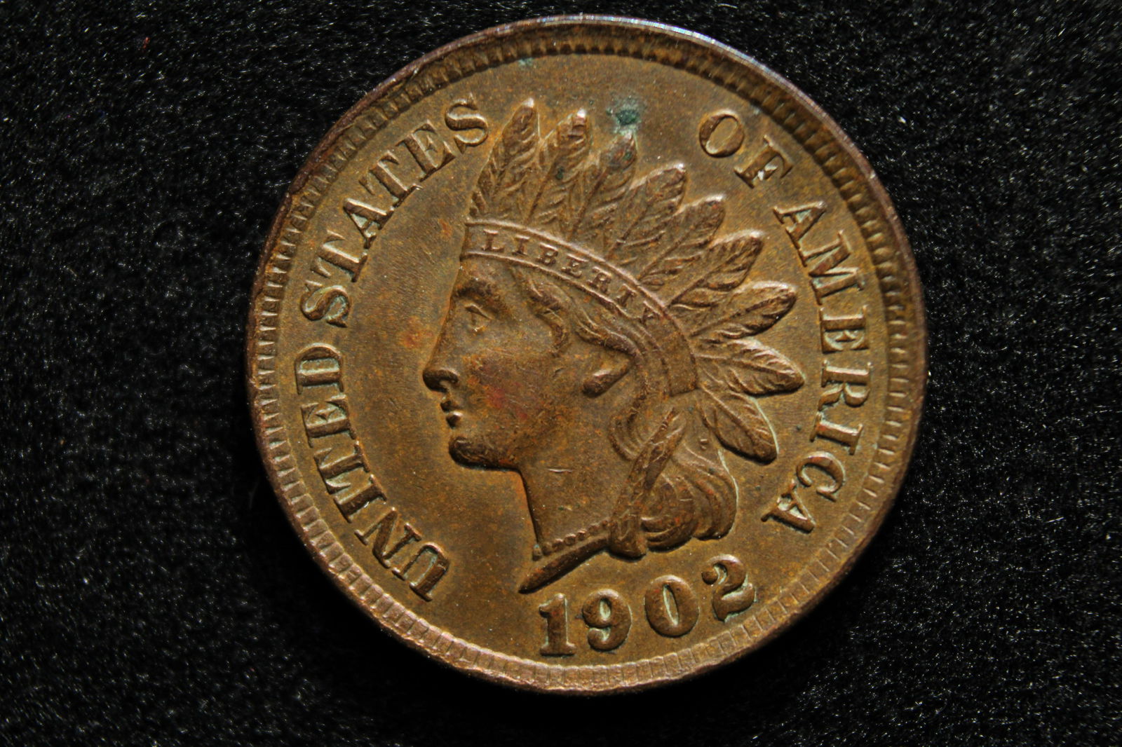 1902 Indian Head Cent. Strong Liberty. Looks AU/Unc. (1 of 2)