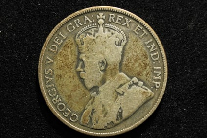 1929 Canada Silver Half. 80% Silver - Circulated. Nice original coin.