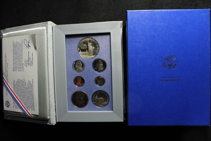 1986-S U.S. Mint Prestige Set in - 100th Anniv. Of the Statue of Liberty  90% Silver Dollar in OGP