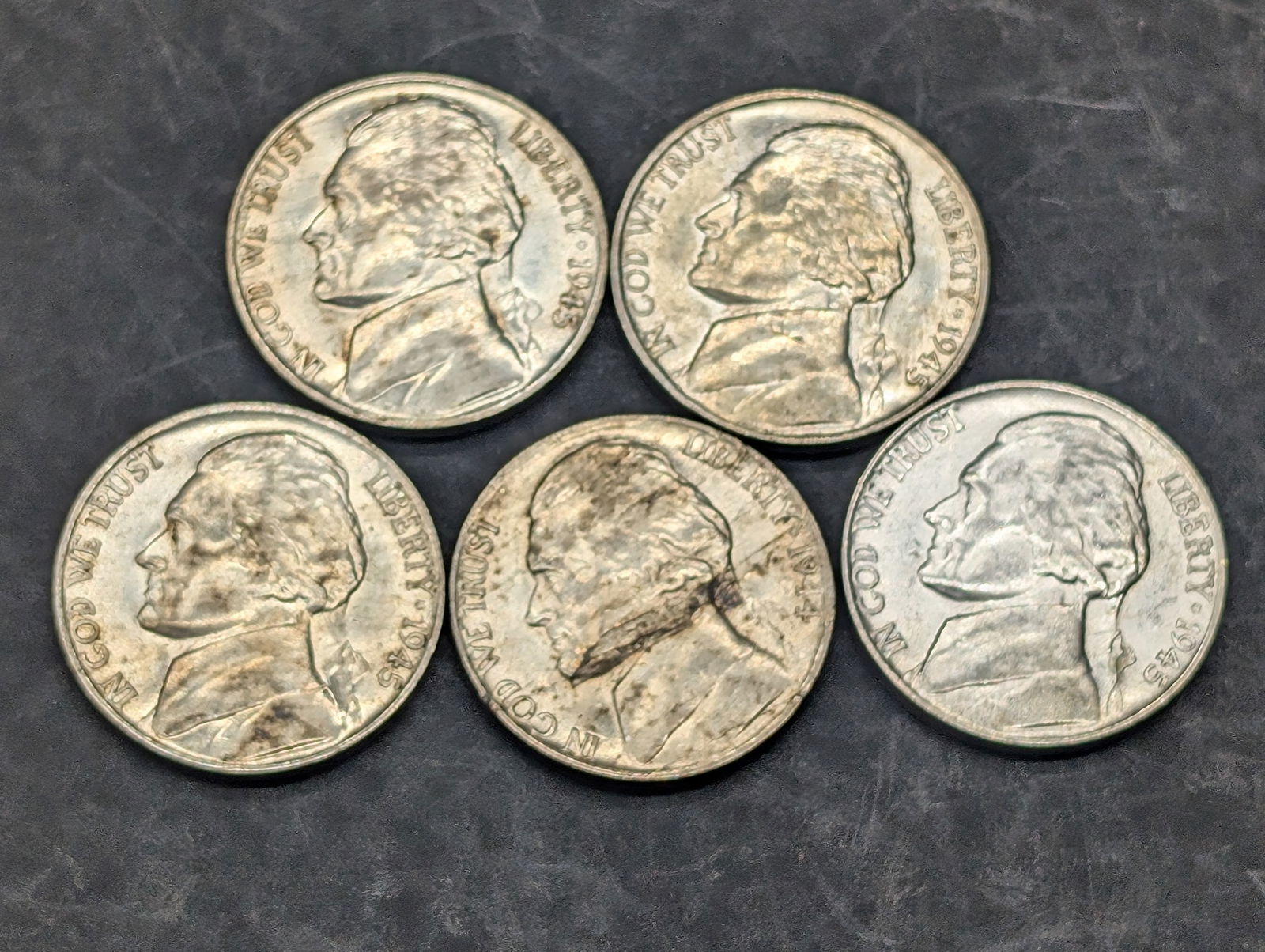 5 Wartime 35% Silver Jefferson Nickels One 1944-P & Four 1945-P (1 of 2)