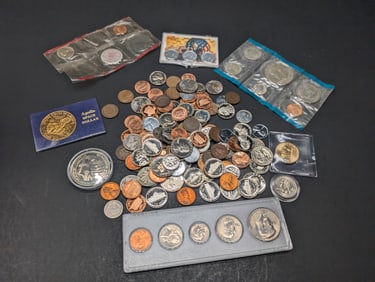 Large Lot of Various U.S. Coins  - Several Proof & Unc. Coins, 1977 Year Set, 1943 Steel Cent Set,