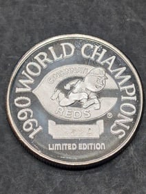 1 Troy Oz. .999 FINE SILVER 1990 World Champions Cincinnati Reds Designed Coin - Limited Edition