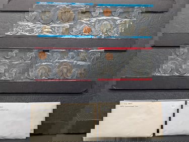 1975 P&D and 1976 P&D United States Mint UNC (2) Sets  OGP (24 coins)