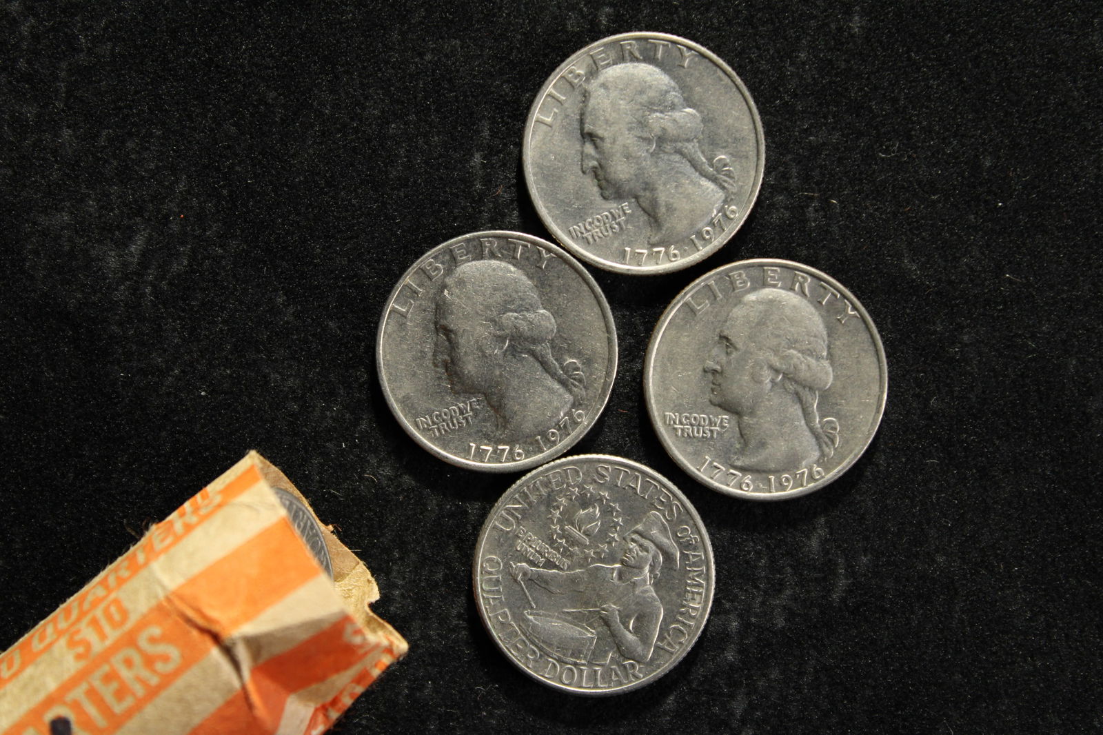 40 - 1976 Bicentennial Washington Quarters Clad (1 of 2)