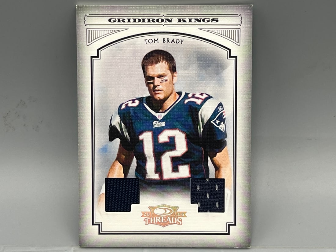 2006 Donruss Threads Tom Brady Gridiron Kings Game Worn Dual Patch #199/250 (1 of 2)