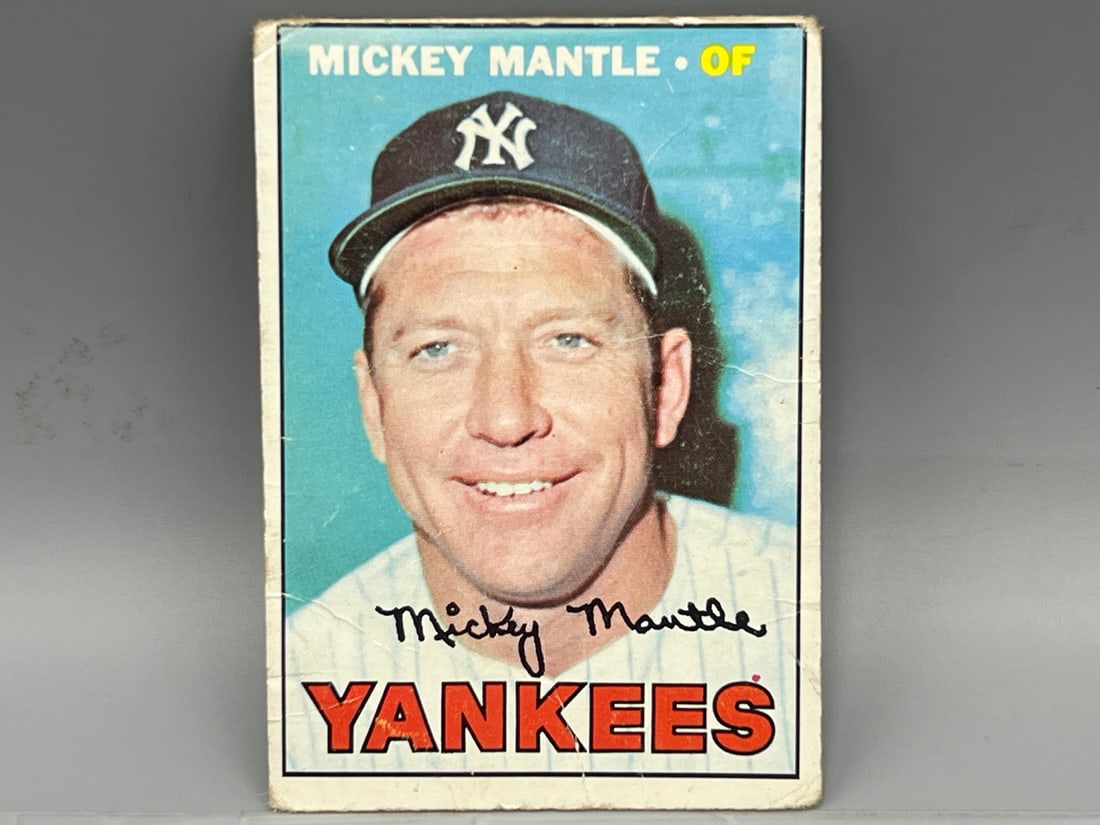 1967 Topps Mickey Mantle #150 (1 of 2)