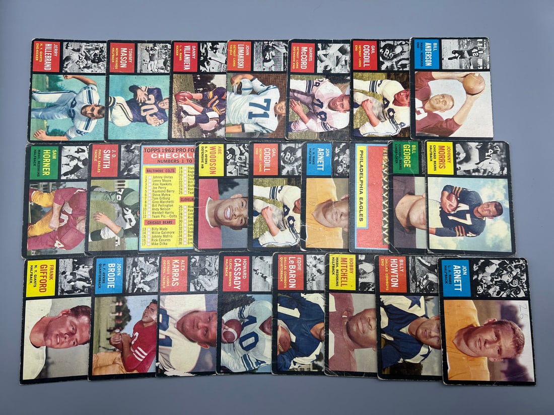 Lot of 1962 Topps Football Cards W/ Stars - Varying Conditions (1 of 5)
