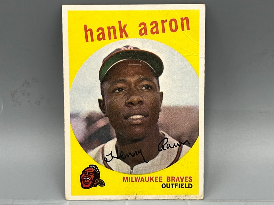 1959 Topps Hank Aaron #380: 1959 Topps Hank Aaron #380