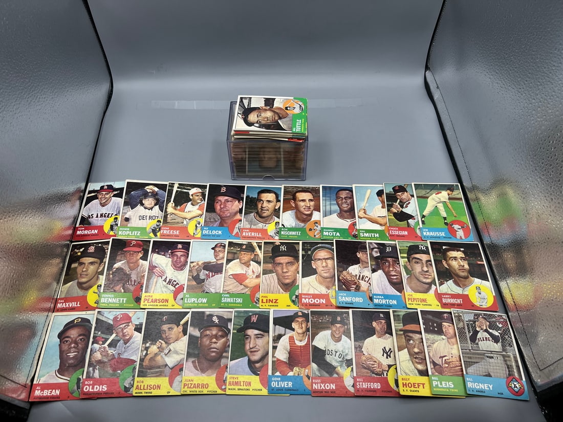 Lot of 1963 Topps Baseball Cards W/ Some Stars - Varying Conditions (1 of 4)