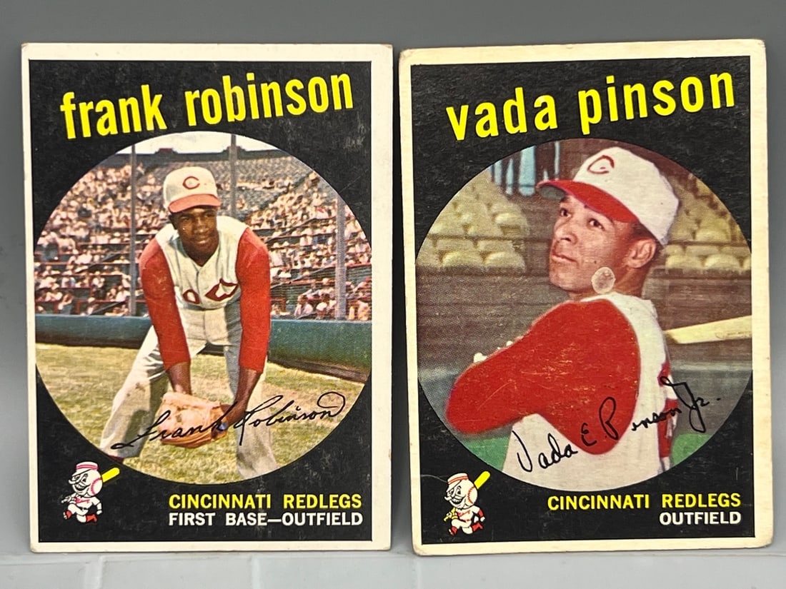 1959 Topps Frank Robinson #435 & Vada Pinson #448 (1 of 2)
