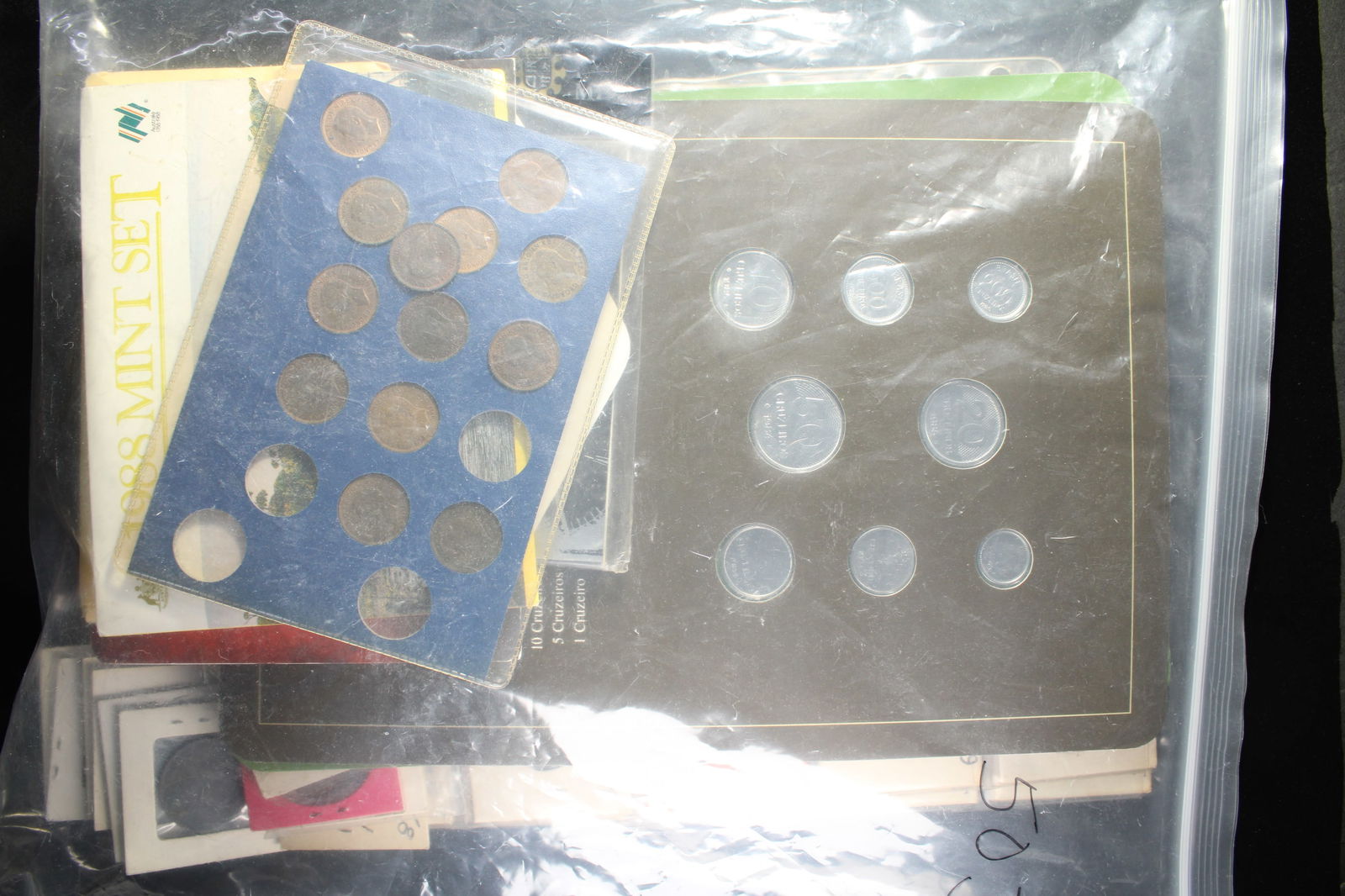 Large Lot Of Misc Items. (1 of 8)